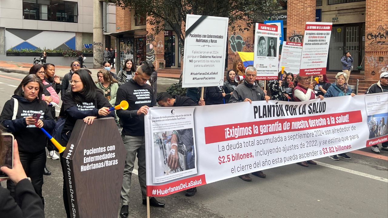Pacientes con enfermedades huérfanas y raras denunciaron desfinanciamiento del sistema de salud y falta de medicamentos