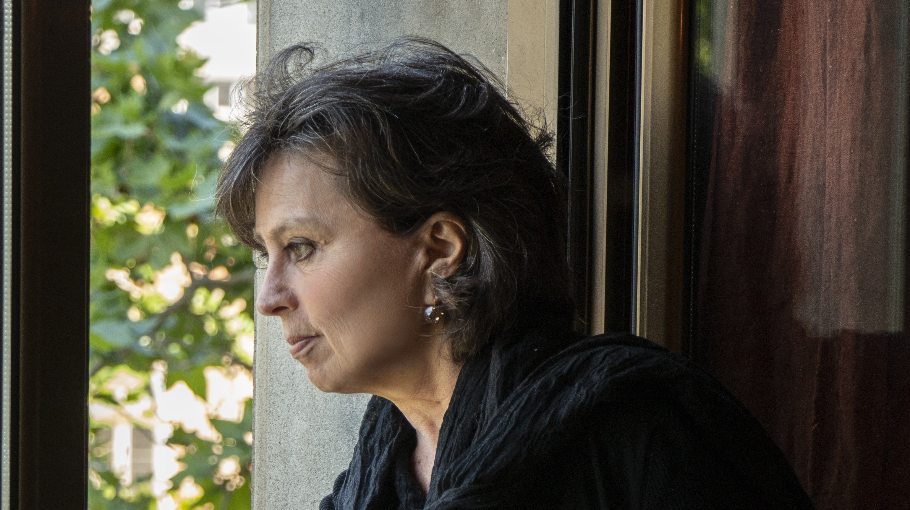 ‘Soy la daga y soy la herida’: la nueva novela de Laura Restrepo, escrita para denunciar las atrocidades de la guerra