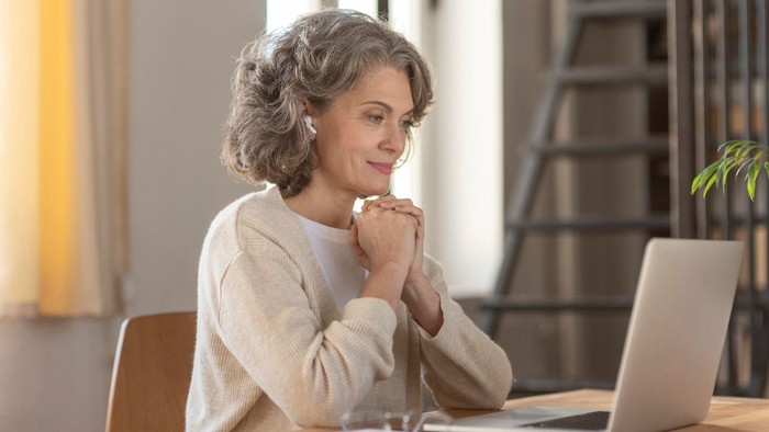 La edad de jubilación en Colombia es de 62 años para los hombres y 57 para las mujeres. · Foto: Freepik