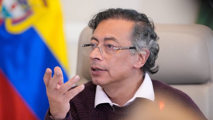 El presidente Gustavo Petro durante el anuncio de su propuesta de tratado regional para vigilar el Pacífico. Crédito: Presidencia - Andrea Puentes