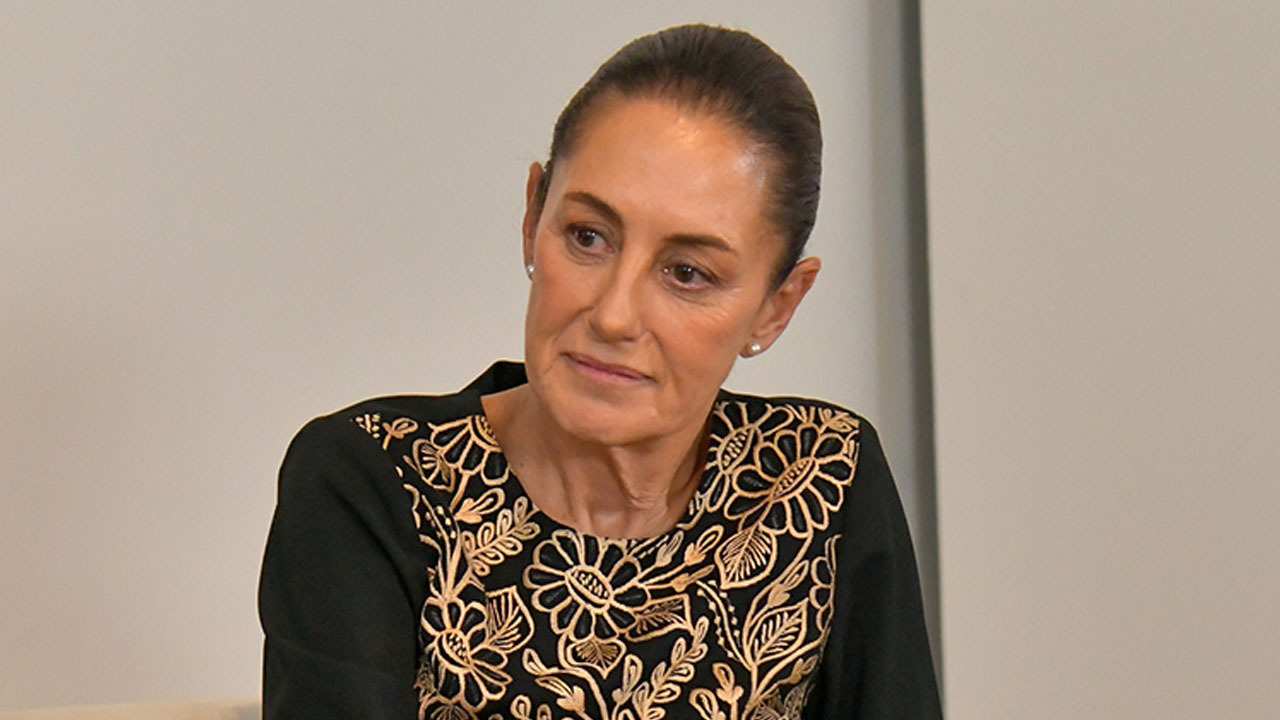 Foto principal del artículo 'La presidenta de México, acosada por el “macho sombra”'