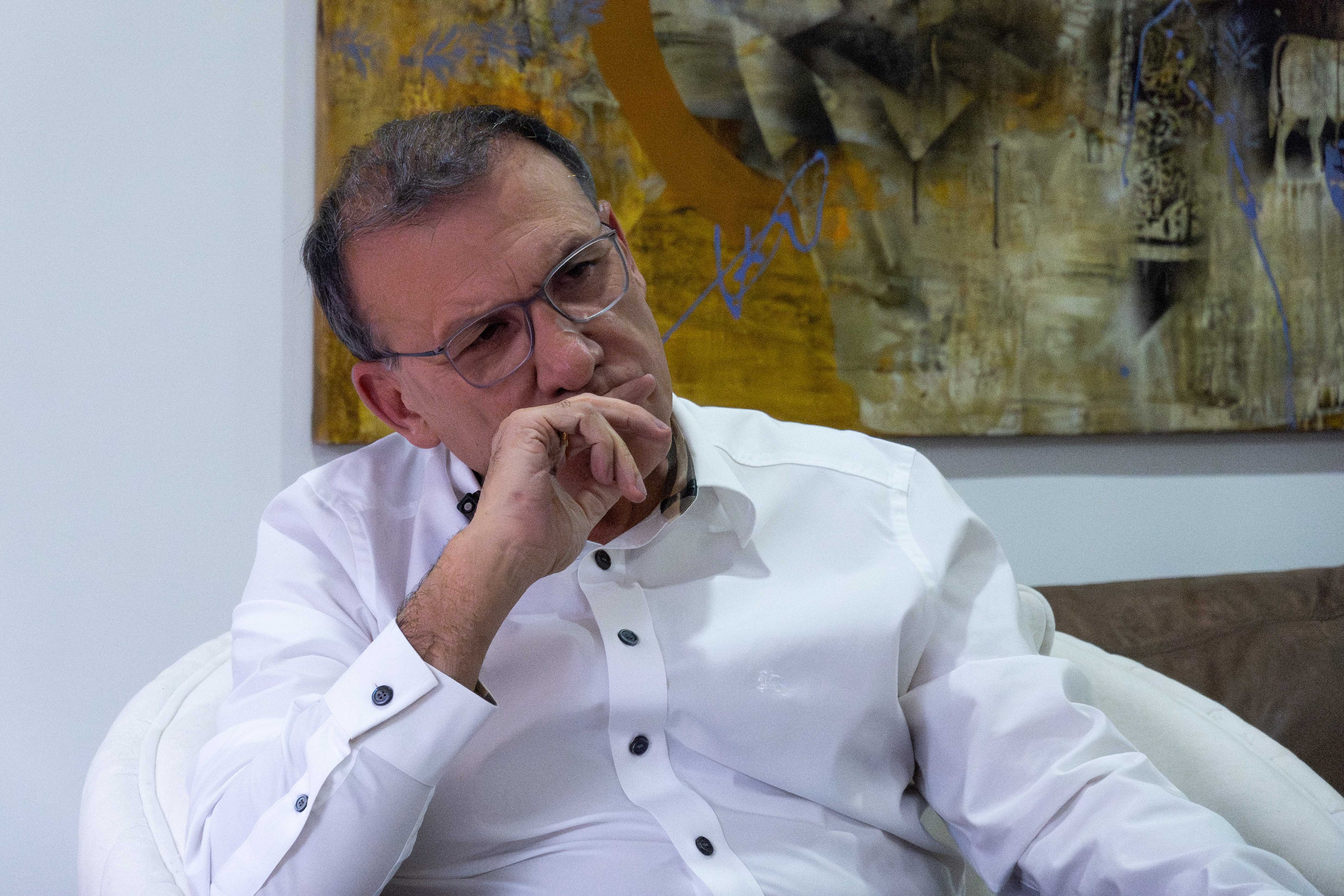 El precandidato presidencial Roy Barreras en entrevista con CAMBIO. · Foto: Pablo David Gutiérrez - CAMBIO